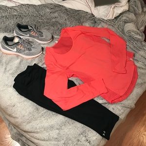 Under Armour: Fly-By Workout Shirt